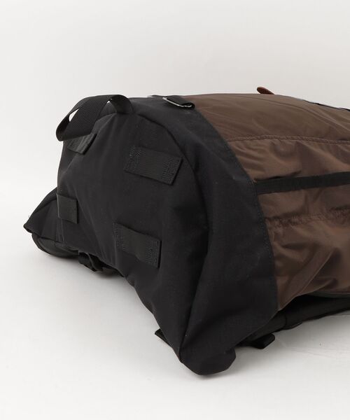 GREGORY(グレゴリー)の「デイパック DAYPACK ウォルナットブラウン(バックパック/リュック・メンズ・ブラウン系・-)」の10枚目の写真