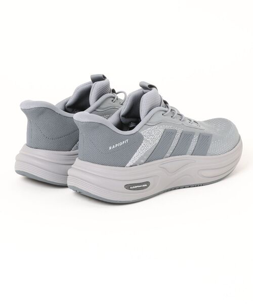 adidas(アディダス)の「adidas アディダス CF CUXXION RAPIDFIT WIDE【ワイド】メンズスニーカー(CFクッションラピッドフィット) HP3430 グレー/オニキス/ヘイローシルバー(スニーカー・メンズ・グレー・25.5cm/26.0cm/26.5cm/27.0cm/27.5cm/28.0cm/29.0cm/30.0cm/31cm)」の2枚目の写真