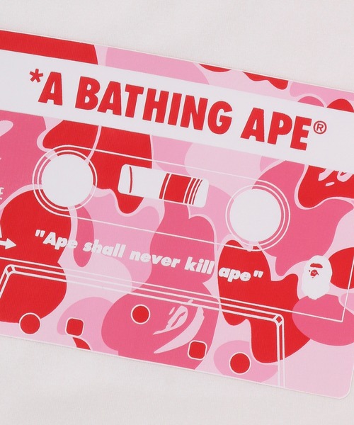 A BATHING APE（アベイシングエイプ）の「ABC CAMO CASSETTE TAPE RAGLAN LS TEE（Tシャツ/カットソー・キッズ・ピンク/グリーン/ブルー・100/140）」の9枚目の写真