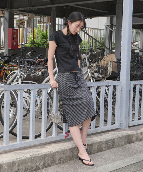 STEP AROUND(ステップアラウンド)の「Soft Jersey Midi Skirt_BLACK(スカート・レディース・その他・FREE)」の3枚目の写真