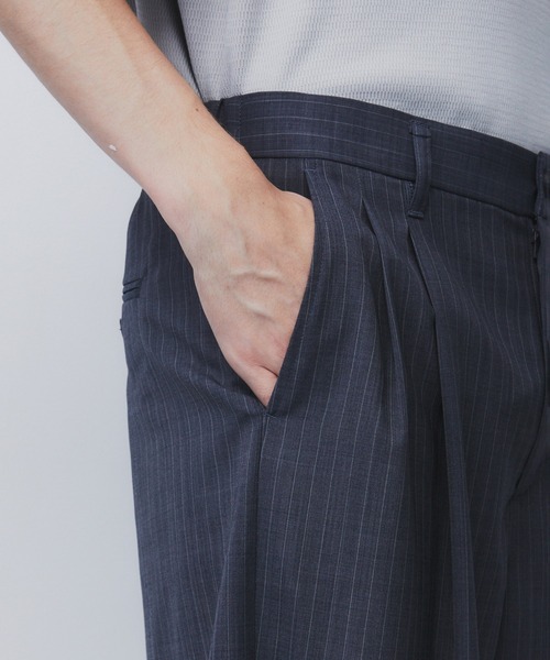 UNITED TOKYO(ユナイテッドトウキョウ)の「【限定先行予約】AIR WOOL ストライプバレルスラックス |夏服/通気性/防臭/速乾/防シワ(スラックス・メンズ・ダークネイビー/グレー・1/2/3)」の13枚目の写真