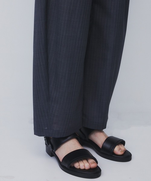 UNITED TOKYO(ユナイテッドトウキョウ)の「【限定先行予約】AIR WOOL ストライプバレルスラックス |夏服/通気性/防臭/速乾/防シワ(スラックス・メンズ・ダークネイビー/グレー・1/2/3)」の12枚目の写真