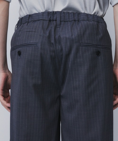 UNITED TOKYO(ユナイテッドトウキョウ)の「【限定先行予約】AIR WOOL ストライプバレルスラックス |夏服/通気性/防臭/速乾/防シワ(スラックス・メンズ・ダークネイビー/グレー・1/2/3)」の11枚目の写真