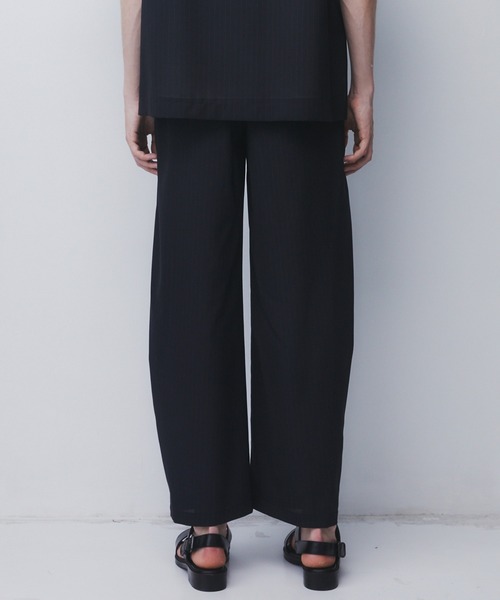 UNITED TOKYO(ユナイテッドトウキョウ)の「【限定先行予約】AIR WOOL ストライプバレルスラックス |夏服/通気性/防臭/速乾/防シワ(スラックス・メンズ・ダークネイビー/グレー・1/2/3)」の19枚目の写真