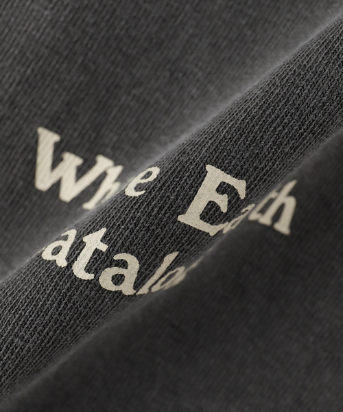 JOURNAL STANDARD(ジャーナルスタンダード)の「WHOLE EARTH CATALOG PRINT TEE(Tシャツ/カットソー・メンズ・ホワイト/ブラック/チャコールグレー・LARGE/MEDIUM/X-LARGE)」の14枚目の写真