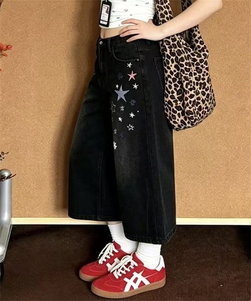 Dream garden（ドリームガーデン）の「星と花刺繍7分丈デニムパンツ（デニムパンツ・レディース・ブラック・XL/L/M/S）」の11枚目の写真