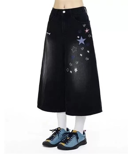 Dream garden（ドリームガーデン）の「星と花刺繍7分丈デニムパンツ（デニムパンツ・レディース・ブラック・XL/L/M/S）」の10枚目の写真