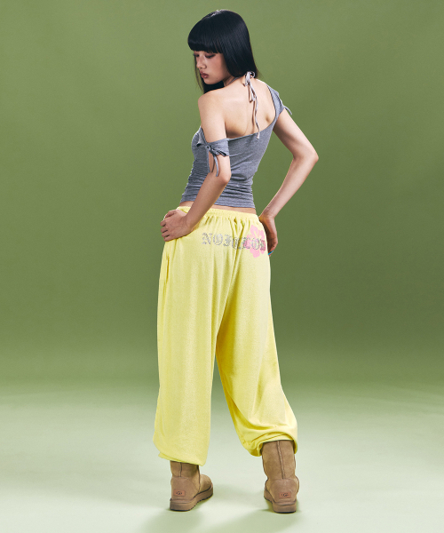 PLEASENOFOLLOW(プリーズノーフォロー)の「Weenie Terry Jogger Pants (Yellow)(スウェットパンツ・レディース・その他・FREE)」の1枚目の写真