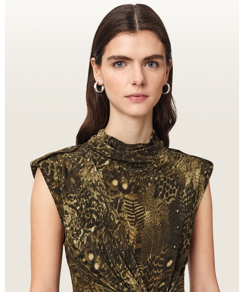 ALLSAINTS(オールセインツ)の「PERSIA ASYMMETRIC MIDI DRESS | PERSIA アシンメトリー ミディ ドレス・ワンピース(ワンピース・レディース・グリーン系その他・10/4/8)」の5枚目の写真