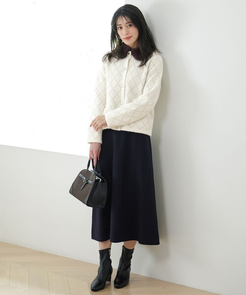 ANY SIS(エニィスィス)の「CICA加工 ニット スカート(スカート・レディース・ライトグレー系/ネイビー系/グレー系/ダークブラウン系・MEDIUM)」の7枚目の写真