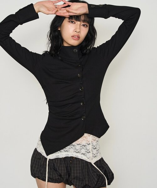WHO'S WHO gallery(フーズフーギャラリー)の「アシメハイネックギャザートップス(Tシャツ/カットソー・レディース・ブラック/パープル/グレー・FREE)」の15枚目の写真