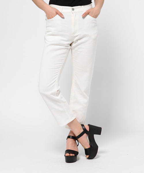 E hyphen world gallery（イーハイフンワールドギャラリー）の「ストレートデニムパンツ（その他パンツ・レディース・インディゴブルー/ライトインディゴブルー/アイボリー・SMALL/MEDIUM）」の16枚目の写真