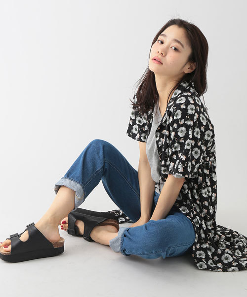 E hyphen world gallery（イーハイフンワールドギャラリー）の「ストレートデニムパンツ（その他パンツ・レディース・インディゴブルー/ライトインディゴブルー/アイボリー・SMALL/MEDIUM）」の18枚目の写真