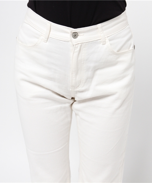 E hyphen world gallery（イーハイフンワールドギャラリー）の「ストレートデニムパンツ（その他パンツ・レディース・インディゴブルー/ライトインディゴブルー/アイボリー・SMALL/MEDIUM）」の7枚目の写真