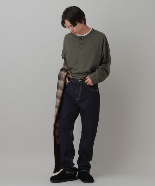 LAKOLE(ラコレ)の「デニムスリムパンツ(MEN) / 1068078(デニムパンツ・メンズ・ブラック/インディゴブルー・X-LARGE/LARGE/MEDIUM/SMALL)」の1枚目の写真