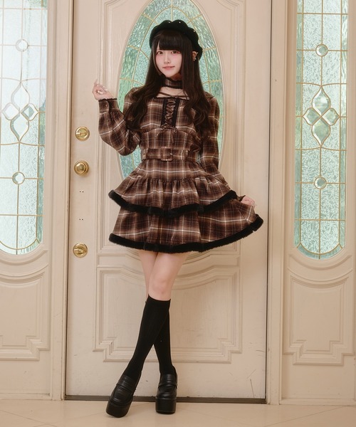 Pal elfy(パルエルフィー)の「チョーカー付き編上げファーワンピース(ワンピース・レディース・ピンク/ブラウン系その他/ブラック・フリー)」の16枚目の写真
