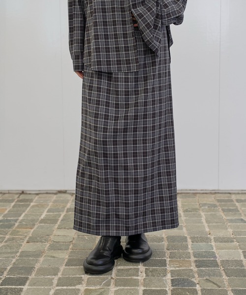 model：H166 着用サイズ：F