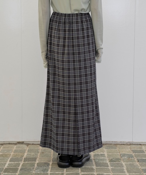 model：H166 着用サイズ：F