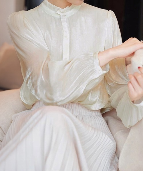 ONEP STAR(ワンピスター)の「スタンドフリルネック長袖ブラウス(シャツ/ブラウス・レディース・ベージュ・X-LARGE/LARGE/MEDIUM)」の10枚目の写真