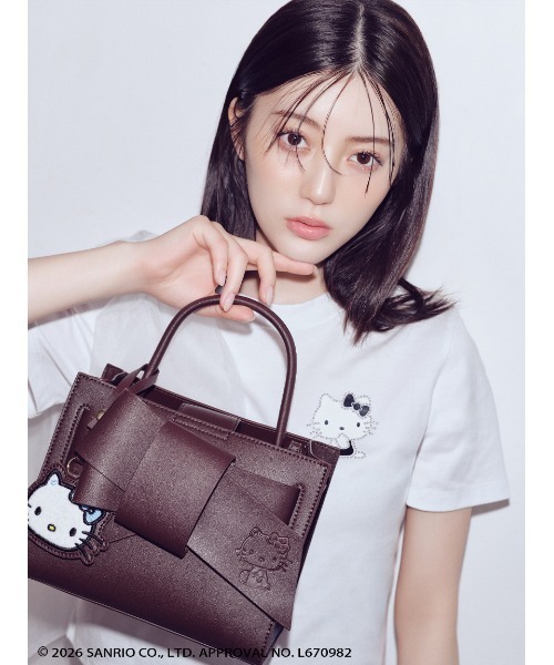 FRAY I.D(フレイアイディー)の「【ハローキティ】2wayチュールリボンTシャツ(Tシャツ/カットソー・レディース・ホワイト/ブラック/グレー・F)」の11枚目の写真