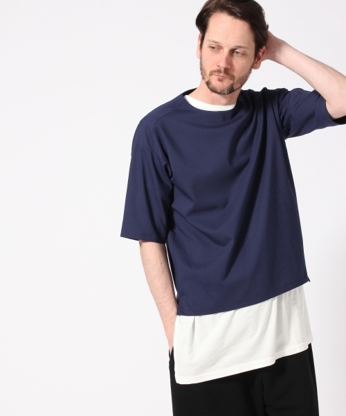 HARE（ハレ）の「【トロピカル素材】スリットプルオーバー(HARE)（Tシャツ/カットソー・メンズ・ブラック/ベージュ/グレー/ブルー・MEDIUM/SMALL/LARGE）」の4枚目の写真