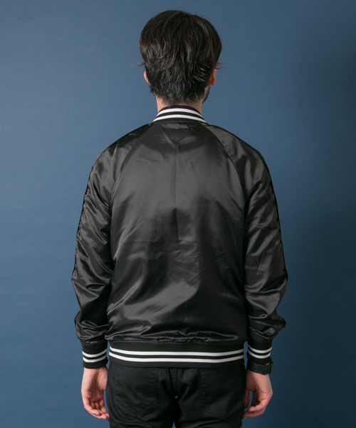 URBAN RESEARCH（アーバンリサーチ）の「REVERSIBLE SKA JACKET（ブルゾン・メンズ・カーキ/ブラック・SMALL/LARGE/MEDIUM）」の6枚目の写真