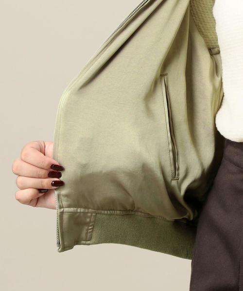 BEAUTY&YOUTH UNITED ARROWS(ビューティーアンドユースユナイテッドアローズ)の「BY サテンリバーシブルスカジャン◆(ブルゾン・レディース・ブラック/ベージュ・FREE)」の7枚目の写真