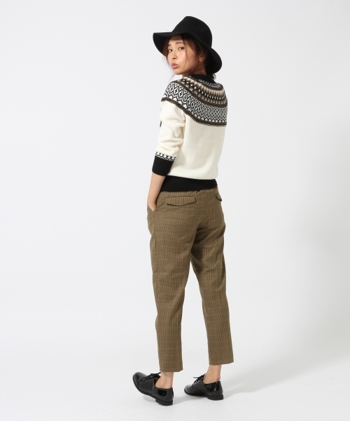 GLOBAL WORK(グローバルワーク)の「3ゲージフェアアイルニットプルオーバー長袖/727802(ニット/セーター・レディース・ホワイト/ブラウン/ブラック・MEDIUM/LARGE)」の4枚目の写真