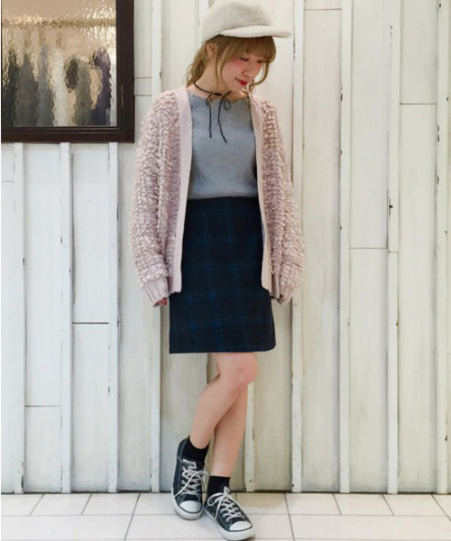 archives（アルシーヴ）の「ループ編みトッパーニット カーディガン（カーディガン/ボレロ・レディース・グレー/ブラウン/ピンク/シルバーグレー/ブラック/オフホワイト・MEDIUM）」の10枚目の写真