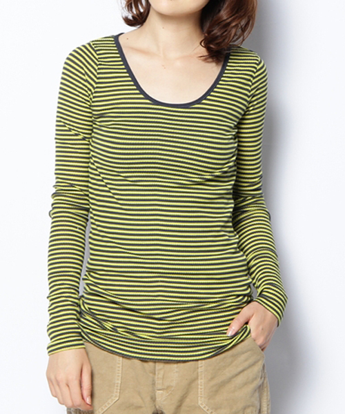 RNA-N（アールエヌエーエヌ）の「L7310 リブロング丈ボーダーロンT（Tシャツ/カットソー・レディース・プラム/ブラック×カーキ/イエロー/グリーン/その他1/ホワイト×グリーン/ピンク系その他/イエロー系その他/パープル系その他/チャコールグレー×ブラック/レッド系その他/グリーン系その他/ブルー系その他/エンジ/ブラック/ピンク/カーキ/グレー/パープル/ライトブルー/その他2/ホワイト×ネイビー・MEDIUM）」の17枚目の写真