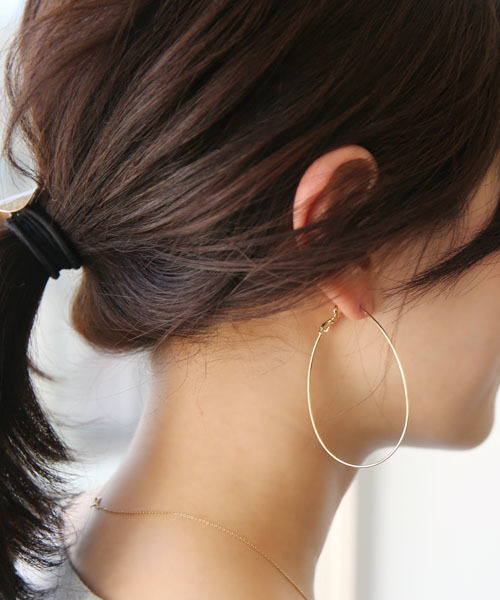 ◆PDPAOLA◆Becca hoops ピアス 両耳用 送料込 ANNIKA INEZ（アニカイネズ）の「【Annika Inez / アニカ イネズ