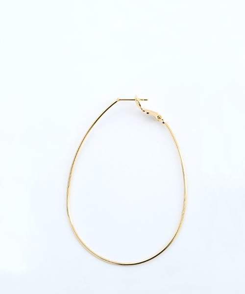 colleca la（コレカラ）の「大きめドロップフープピアス（ピアス（両耳用）・レディース・ゴールド/シルバー・ﾌﾘ-）」の5枚目の写真