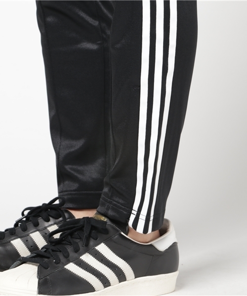 adidas（アディダス）の「オリジナルス パンツ[TAPERED TRACK PANTS BY]（その他パンツ・メンズ・ブルー/ブラック・LARGE/X-LARGE/XX-LARGE/XXX-LARGE/X-SMALL/MEDIUM/SMALL）」の9枚目の写真