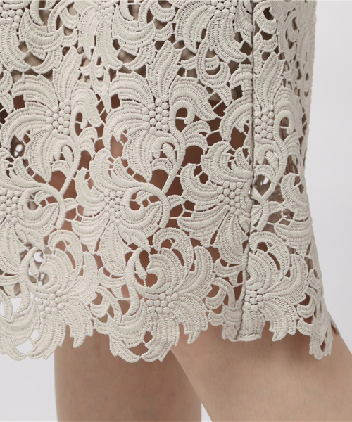 ESTNATION(エストネーション)の「ESTNATION レースワンピース(ワンピース・レディース・イエロー/ライトグレー/ブラウン・36/38)」の10枚目の写真