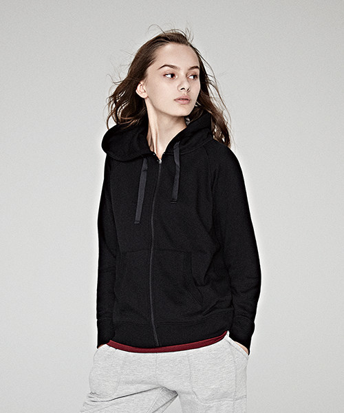 IGNIO（イグニオ）の「ソフトな着心地 裏毛スウェットパーカー（パーカー・レディース・ネイビー/トップグレー/ピンク/ブラック・M/L/LL/S）」の2枚目の写真