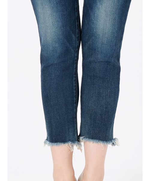 Ungrid（アングリッド）の「フレイドヘムストスリ（デニムパンツ・レディース・インディゴブルー/ブルー・24inch/25inch/26inch/27inch/23inch）」の16枚目の写真