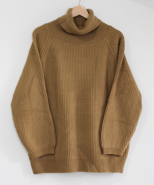 c.u.l（シーユーエル）の「【c.u.l】リブニット タートルネック ルーズシルエットセーター chw626（ニット/セーター・レディース・ベージュ/ブラウン/アイボリー/ブラック・FREE）」の8枚目の写真