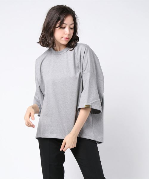 Born（ボーン）の「Born Round Hem Wide T-shirts/ボーン ラウンド ワイド Tシャツ（Tシャツ/カットソー・レディース・ベージュ/サックスブルー/杢グレー/マスタード・FREE）」の7枚目の写真