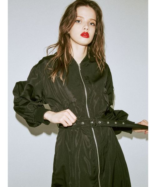 jouetie（ジュエティ）の「2WAY MA-1 ワンピース（ワンピース・レディース・ブラック/ベージュ/カーキ/イエロー・MEDIUM）」の8枚目の写真