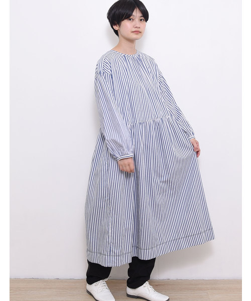 POU DOU DOU(プードゥドゥ)の「洗いざらしコットン2WAYワンピース(ワンピース・レディース・ネイビー/オフホワイト/ブルー・3)」の14枚目の写真