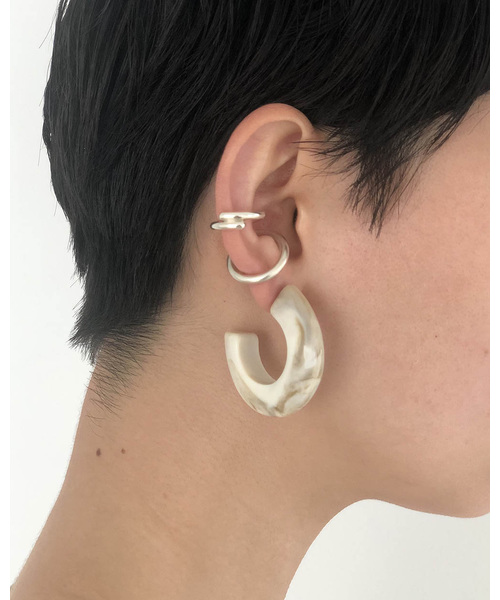 TODAYFUL（トゥデイフル）の「アクリルフープピアス（ピアス（両