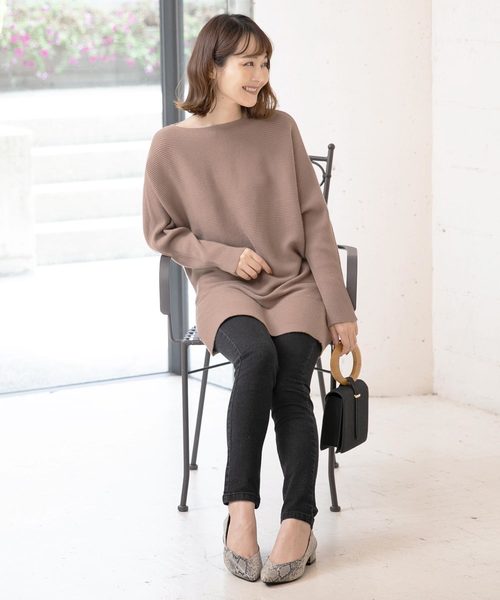 KOBE LETTUCE（コウベレタス）の「Vカットちびチャンキーヒールパンプス（パンプス・レディース・グレイッシュベージュ/パイソン/ワイン/その他/マスタード/ブラック・M/L/LL/S）」の21枚目の写真