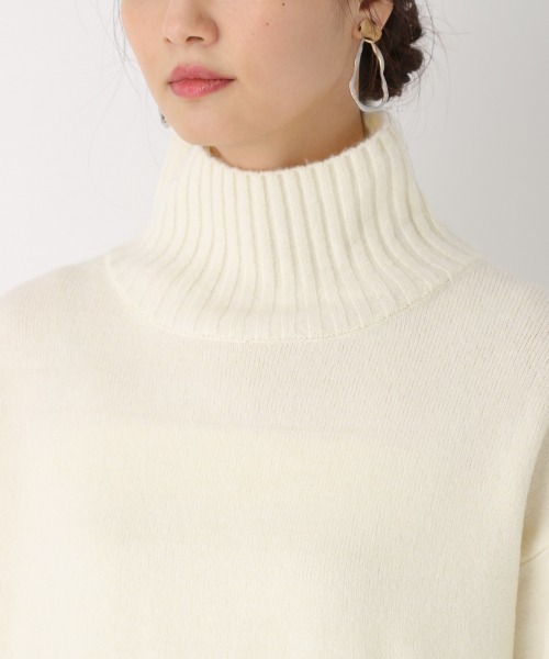 GLOBAL WORK(グローバルワーク)の「マシュマロタッチチュニックプルオーバー/854914(ニット/セーター・レディース・ブラウン/ライトグレー/ブラック/ホワイト/ベージュ/グリーン系その他6・MEDIUM/LARGE)」の22枚目の写真