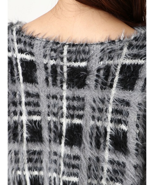 EGOIST（エゴイスト）の「シャギーチェックニットＴＯＰ（ニット/セーター・レディース・ブラック/ブラウン/ボルドー・FREE）」の7枚目の写真