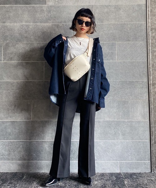 PAGEBOY（ページボーイ）の「シャツＧジャン（デニムジャケット・レディース・サックスブルー/インディゴブルー/オフホワイト・FREE）」の21枚目の写真