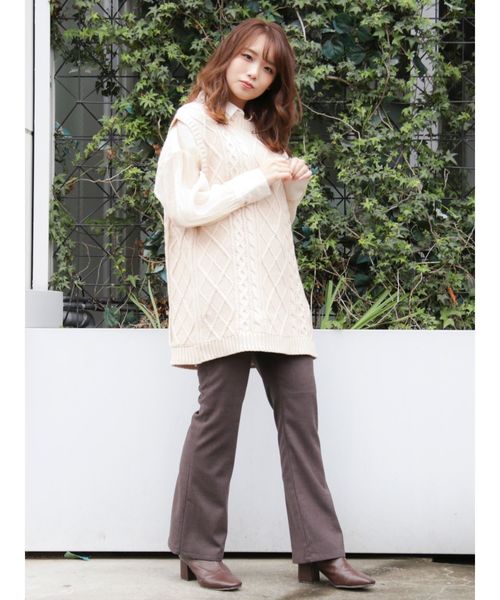 dazzlin(ダズリン)の「ケーブルバックデザインロングベスト(ベスト・レディース・ベージュ/ブラウン/カーキ/アイボリー・FREE)」の19枚目の写真