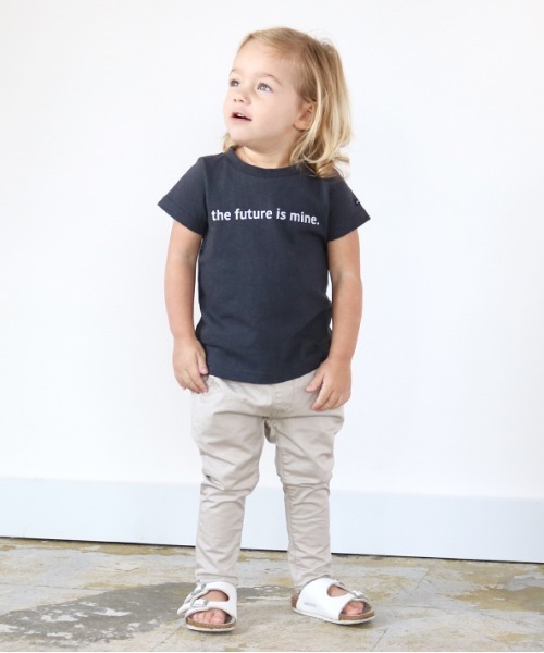 quoti use fith（クゥオティ　ユース　フィス）の「ストレッチツイルスリムロングパンツ（その他パンツ・キッズ・ブラック/グレー/カーキ/ベージュ・100/90/130/120/110/80）」の6枚目の写真