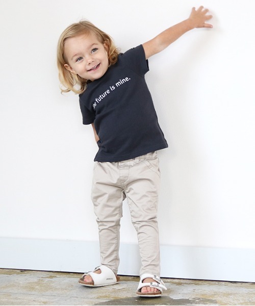 quoti use fith（クゥオティ　ユース　フィス）の「ストレッチツイルスリムロングパンツ（その他パンツ・キッズ・ブラック/グレー/カーキ/ベージュ・100/90/130/120/110/80）」の5枚目の写真