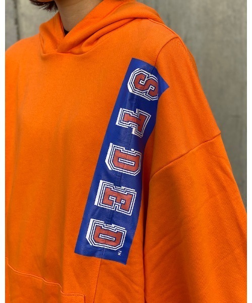 VIBGYOR Women（ヴィブジョー　ウィメン）の「【Re:one】90s STDED ORANGE HOODIE(MA)（パーカー・レディース・ブラック/グレー/オレンジ・FREE）」の10枚目の写真