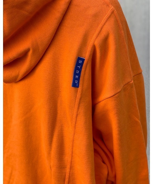 VIBGYOR Women（ヴィブジョー　ウィメン）の「【Re:one】90s STDED ORANGE HOODIE(MA)（パーカー・レディース・ブラック/グレー/オレンジ・FREE）」の17枚目の写真
